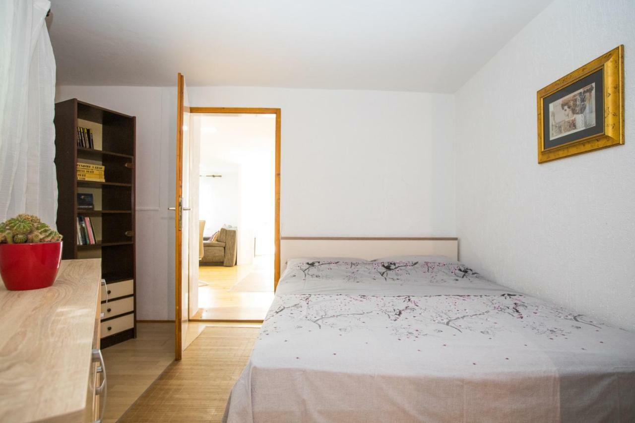 Madonna Field Apartment Dubrovník Exteriér fotografie